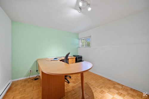 Chambre à coucher - 4628 Rue Du Pirée, Laval (Vimont), QC 