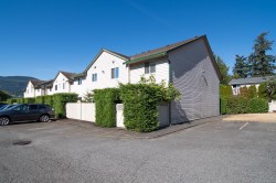#6-1906 Bowen Rd Nanaimo, BC V9S 5S6
