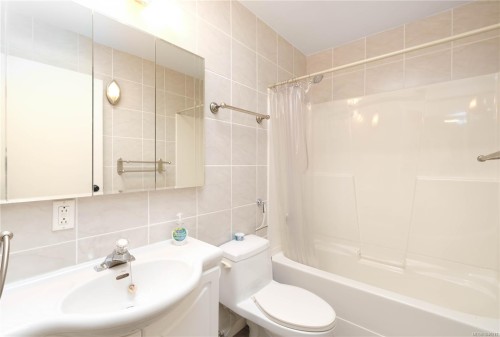 729 Holm Rd, Campbell River, BC 