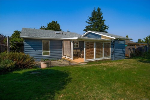 729 Holm Rd, Campbell River, BC 