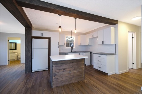 729 Holm Rd, Campbell River, BC 