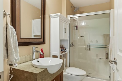#110-830 Varsity Way, Nanaimo, BC 