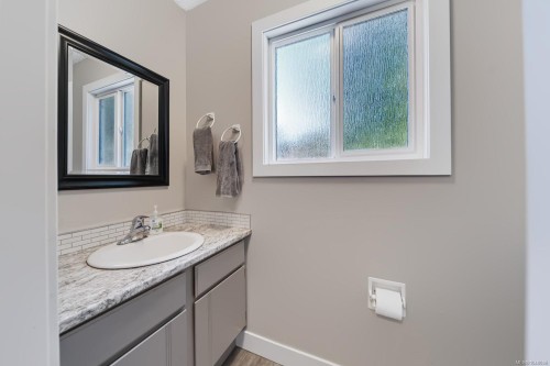 3161 Singleton Rd, Nanaimo, BC 