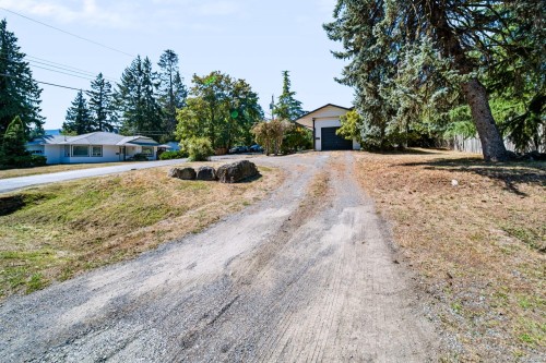3161 Singleton Rd, Nanaimo, BC 