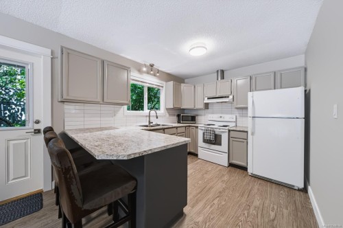 3161 Singleton Rd, Nanaimo, BC 