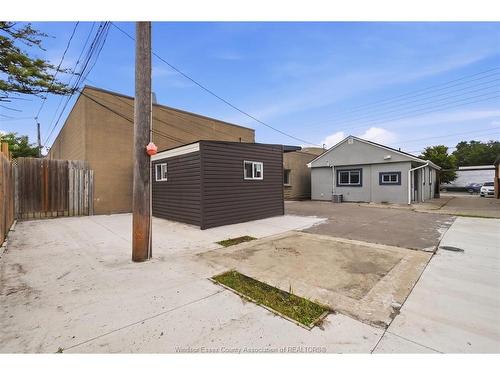 3453 Walker Road, Windsor, ON 