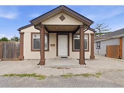 3457 WALKER Road  Windsor, ON N8W 3S2
