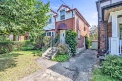 391 Sutherland Drive  Toronto, ON M4G 1K1