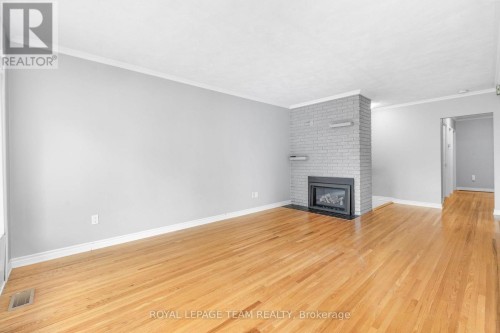2349 Edwin Crescent, Ottawa, ON 