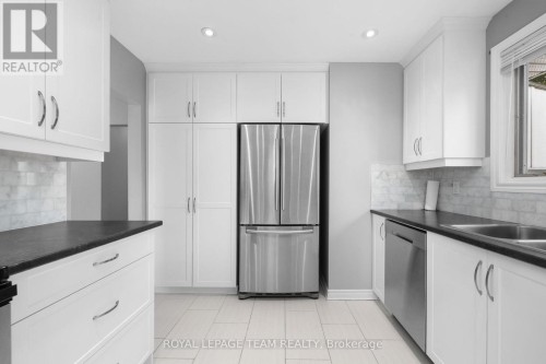 2349 Edwin Crescent, Ottawa, ON 