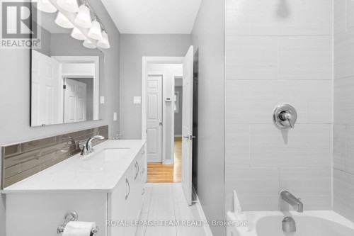 2349 Edwin Crescent, Ottawa, ON 