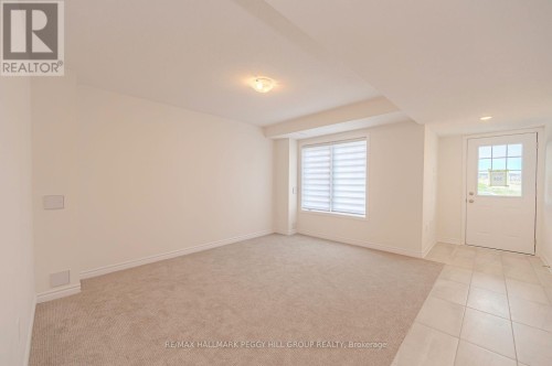 77 SHELBURNE AVENUE , Wasaga Beach, Ontario L9Z 0L2 2