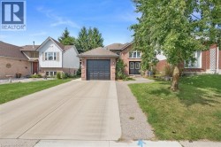 150 BANKSIDE Drive  Kitchener, ON N2N 3E4