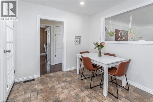 98 Duncombe Drive, Hamilton, ON 
