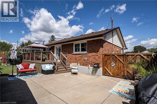 98 Duncombe Drive, Hamilton, ON 