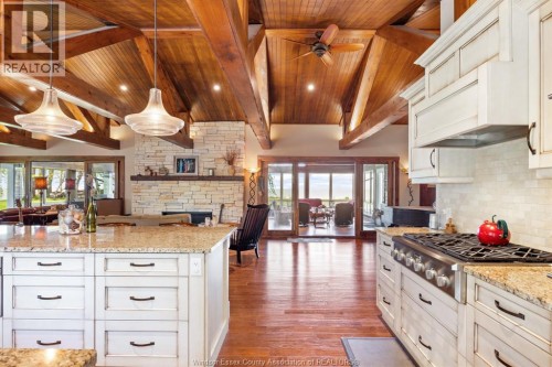 16660 Couture Beach, Lakeshore, ON 