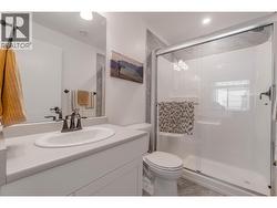 Bathroom 4 - 
