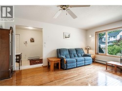 Living room - 