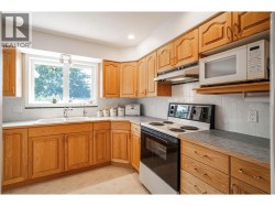 Kitchen - 