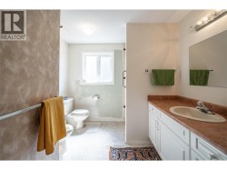 Bathroom on basement level - 