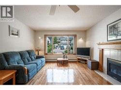 Living room - 