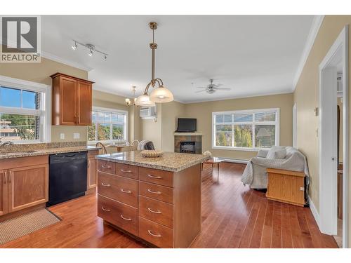 240 Wade Avenue Unit# 401  Penticton, BC V2A 1T8
