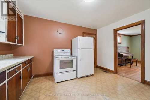 20 Water Street W, Centre Wellington (Elora/Salem), ON 