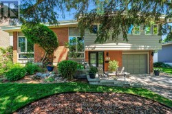 1131 CAMEO DRIVE  Ottawa, ON K2C 1Y6