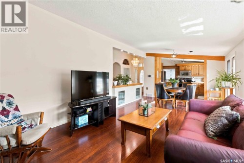 6 Murphy Crescent, Saskatoon, SK 