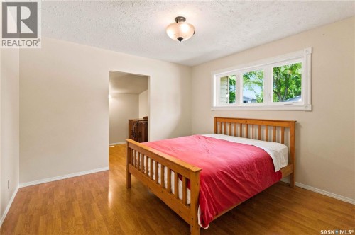 6 Murphy Crescent, Saskatoon, SK 