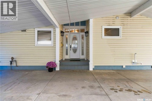 6 Murphy Crescent, Saskatoon, SK 