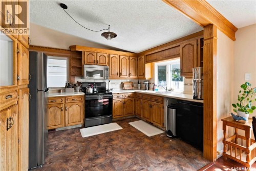 6 Murphy Crescent, Saskatoon, SK 