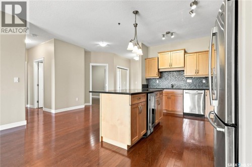 207 401 Cartwright Street, Saskatoon, SK 