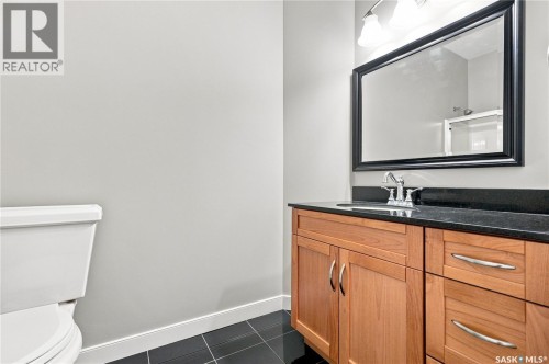 207 401 Cartwright Street, Saskatoon, SK 
