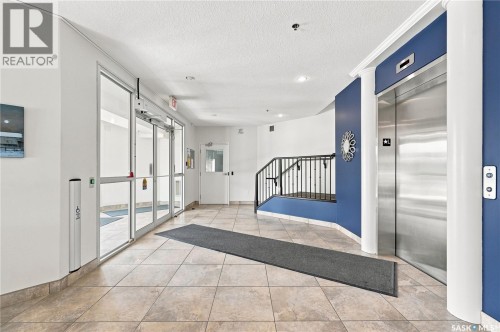 207 401 Cartwright Street, Saskatoon, SK 