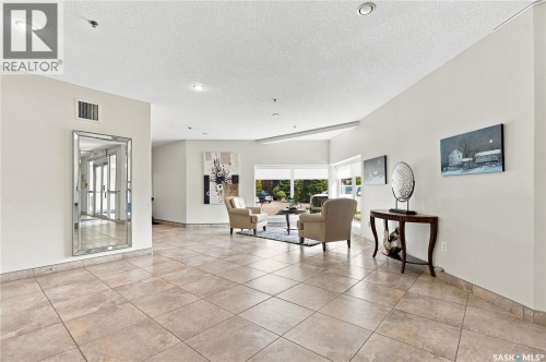 207 401 Cartwright Street, Saskatoon, SK 