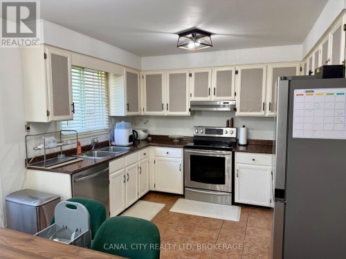 29 Baxter Crescent, Thorold (Confederation Heights), ON 