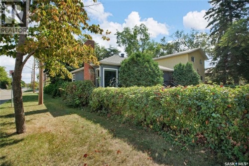 930 6Th Avenue N, Saskatoon, SK 