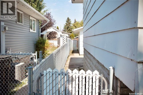 110 Arnason Crescent, Saskatoon, SK 