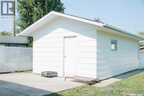 110 Arnason Crescent, Saskatoon, SK 