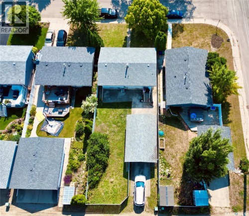110 Arnason Crescent, Saskatoon, SK 
