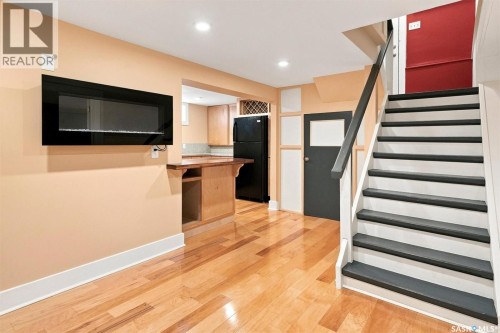 617 7Th Avenue N, Saskatoon, SK 
