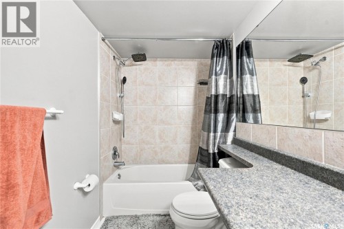 2 111 St Lawrence Crescent, Saskatoon, SK 