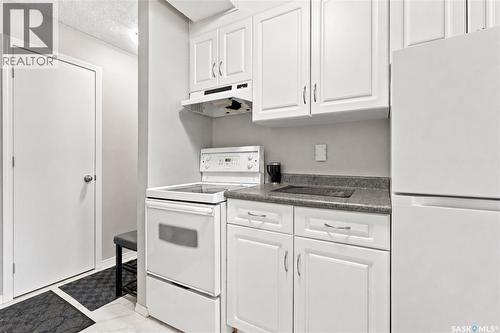 2 111 St Lawrence Crescent, Saskatoon, SK 