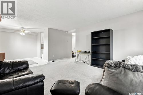 2 111 St Lawrence Crescent, Saskatoon, SK 