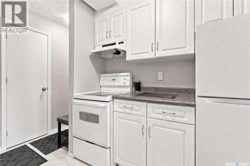 2 111 St Lawrence Crescent, Saskatoon, SK 