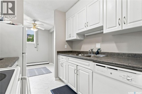 2 111 St Lawrence Crescent, Saskatoon, SK 