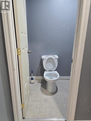 1849 Drouillard Unit# Lower, Windsor, ON 