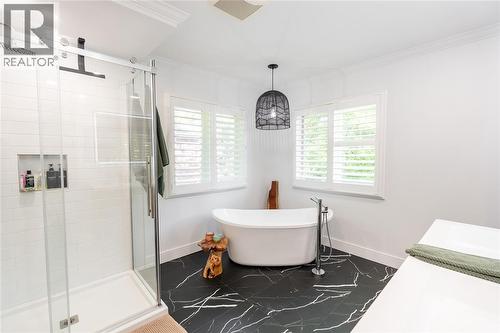 1874 Blackwell Road, Sarnia, ON 