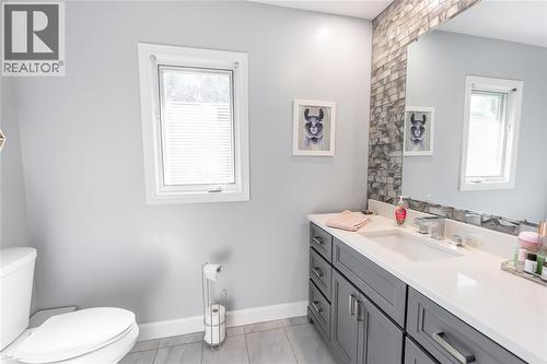 1874 Blackwell Road, Sarnia, ON 